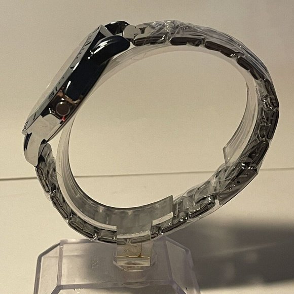 CINCINNATI BENGALS NFL Team Logo Men's Stainless-Steel Silver Analog Watch NEW - Picture 5 of 11